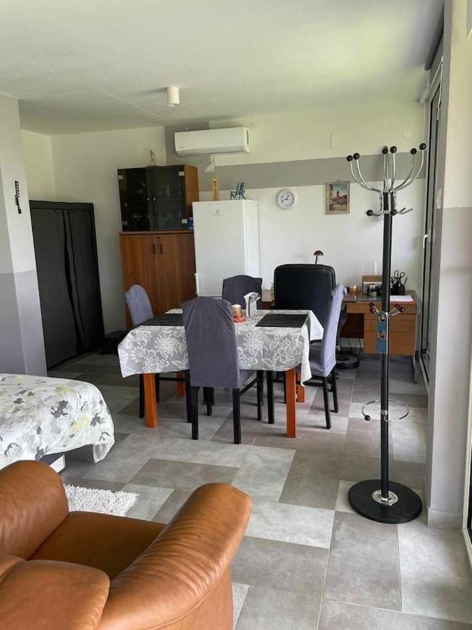 Eagle'S Nest Appartement Rijeka Buitenkant foto
